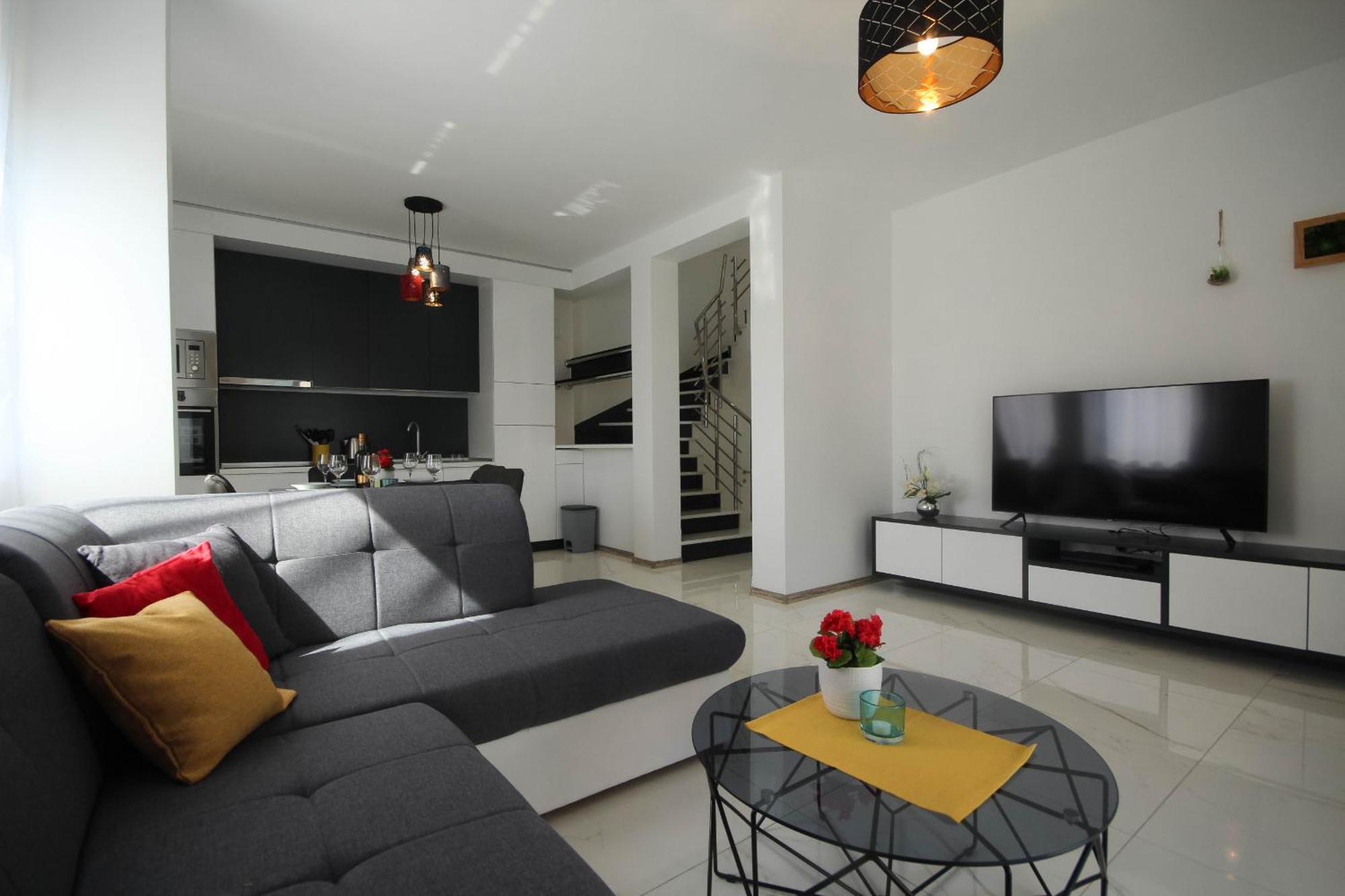 Villa Essenza Vita In Vodice Only 650 Meters From The Beach Exterior photo